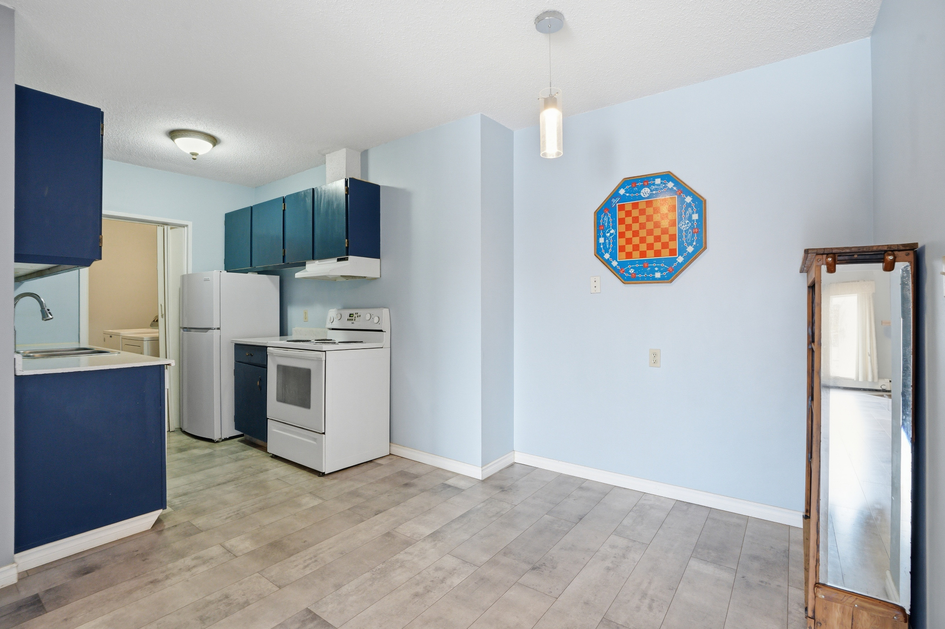 萨斯卡通河东顶层边户公寓出售——419 Tait Court #307——林与唐地产 - 6